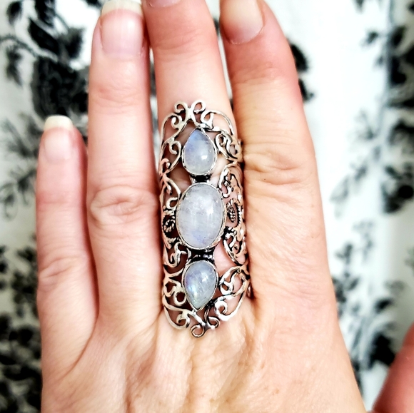 New Rainbow Moonstone 925 Silver Statement Ring. - Picture 5 of 11